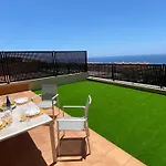 Appartement Overlooking On Atlantic Ocean *