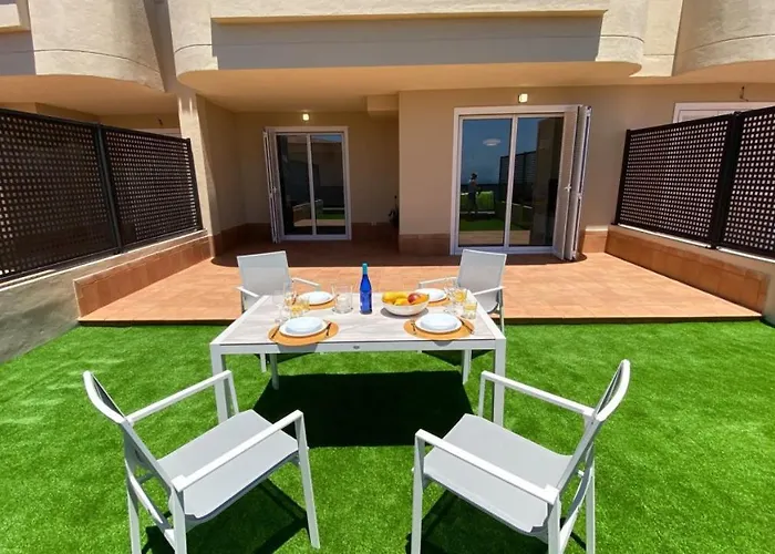 Overlooking On Atlantic Ocean Apartament