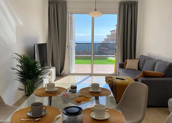 Overlooking On Atlantic Ocean * Puerto de Santiago (Tenerife)