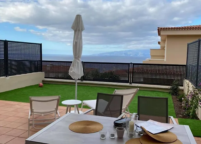 Appartement Overlooking On Atlantic Ocean *